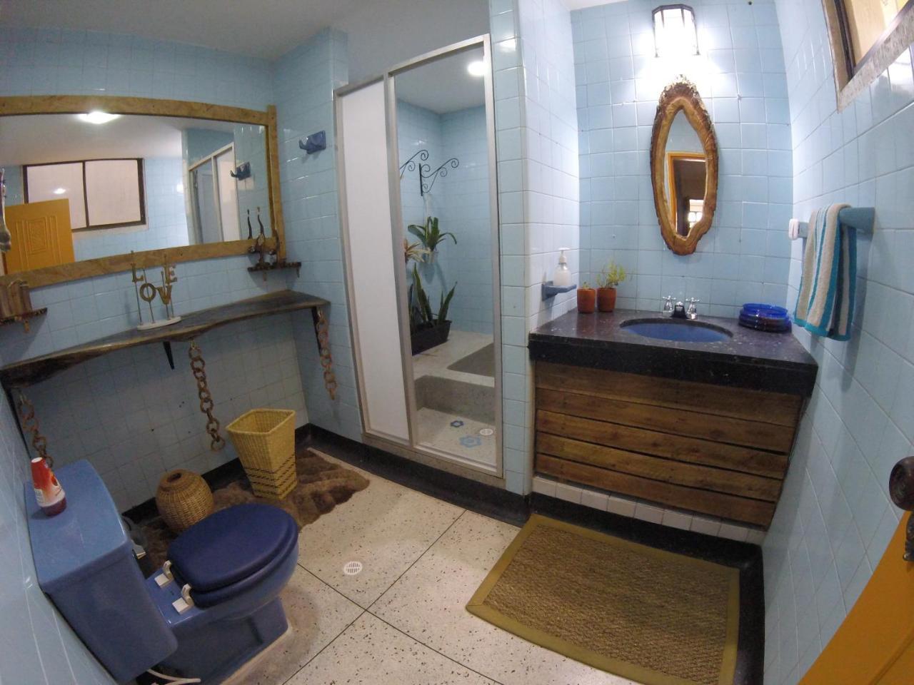 La Otra Mitad Hostel Armenia  Exteriör bild